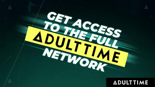 ADULT TIME - Taylor Gunner élvezi a meglepetés boldog befejezést leszbi masszőrétől, Mikaela Startól