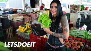 Néger kiscsaj melina zapata felvett mély dugásra érett puncijába - latin amerikai milf
