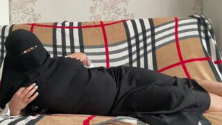 Arab szír milf kendőben szexel vadul